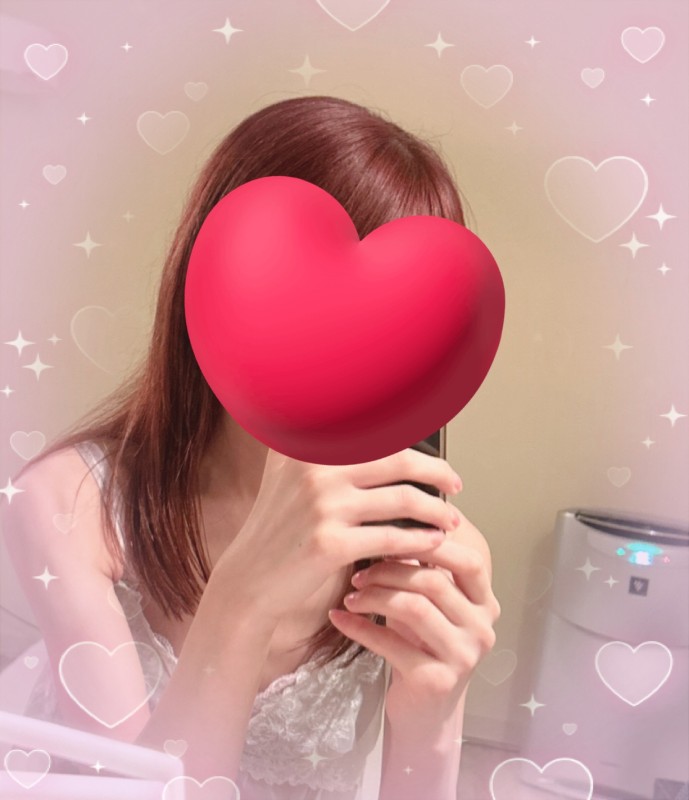 エリザベス 宮脇 るな 居るよ〜❤️