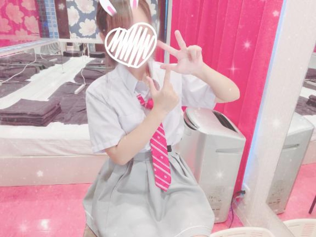 愛ドル学園～制服美少女集めました～ 持田　しずく 愛❤️